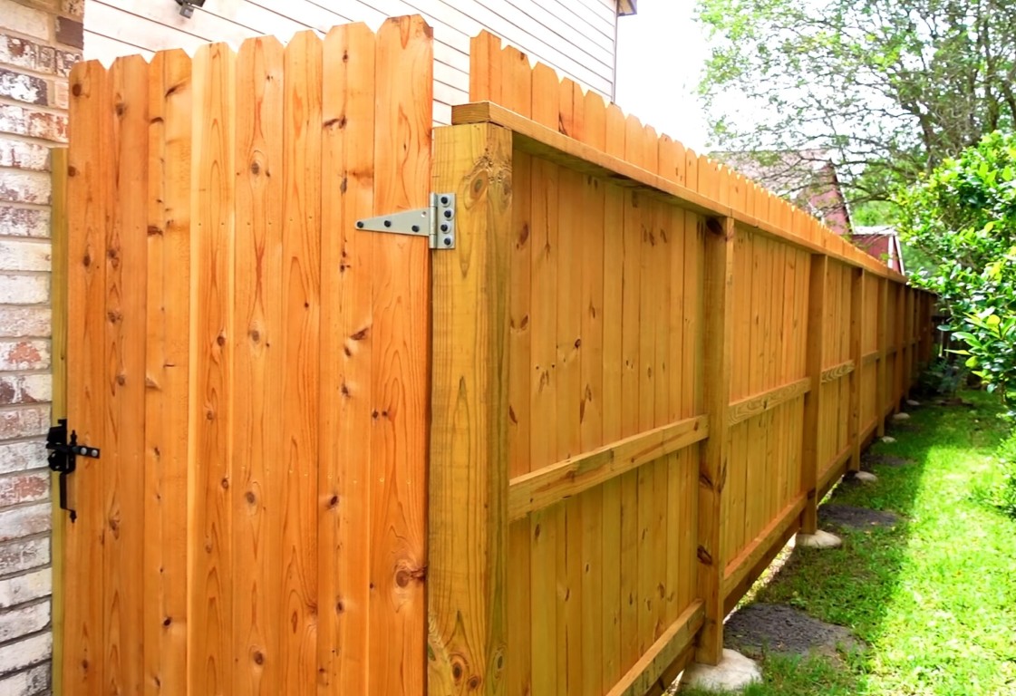 Expert fence repair and replacement services